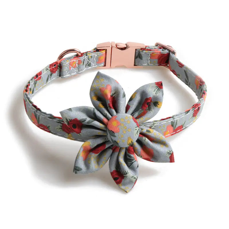 Adjustable Gray (Mist) floral patterned doggy collar with gray green color and matching flower on a white background.