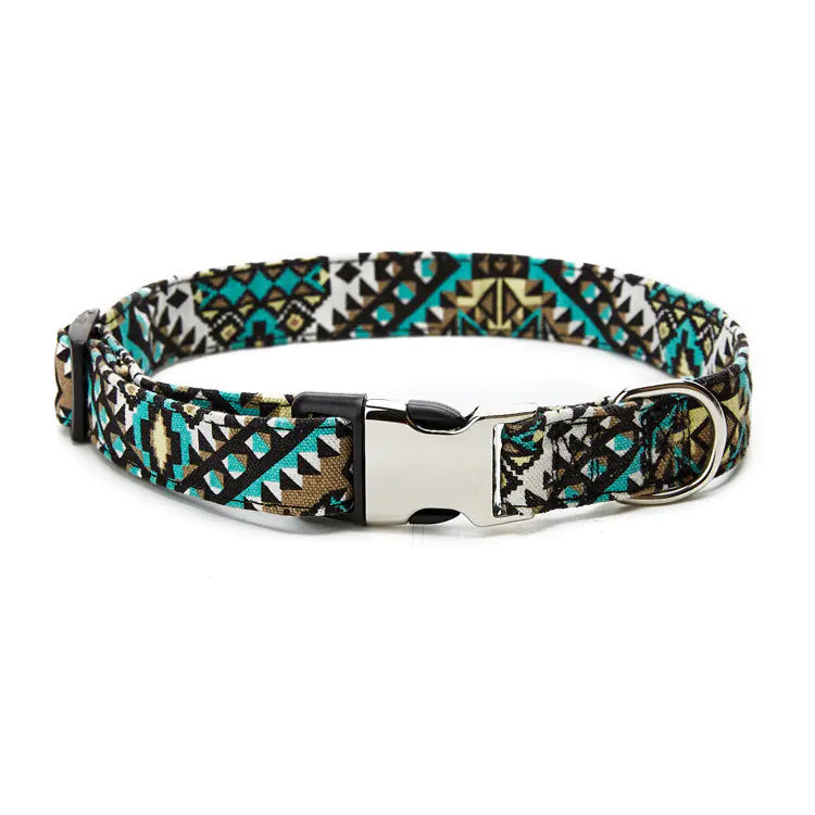 Dog collar with geometric pattern with a metal buckle. Walk your doggy in style with this fashionable collar.